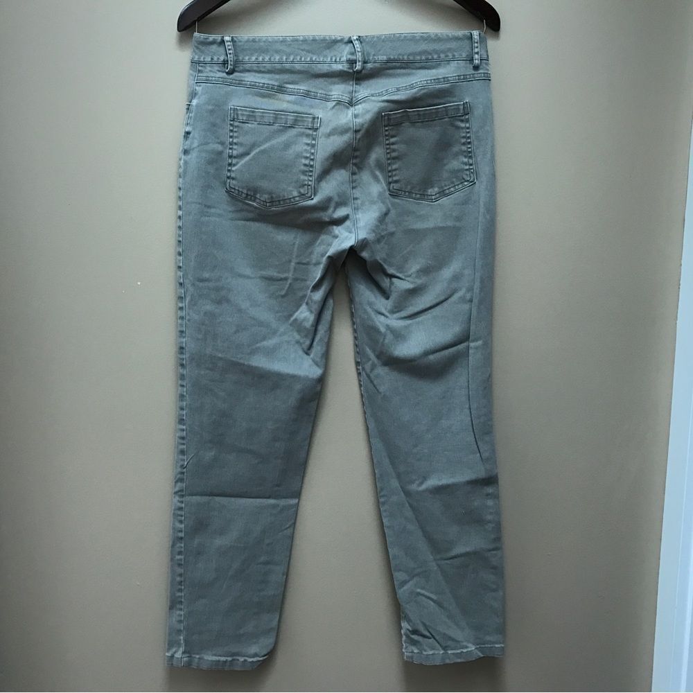 Elliott Lauren Straight Leg Denim Gray Wash Mid Rise Jeans (6) - Picture 5 of 8